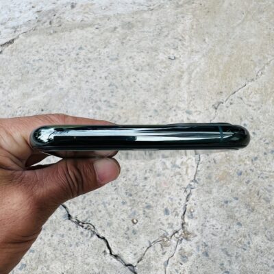 iPhone 11ProMax Midnight Green 64GB Lock rất đẹp, pin cao 90%